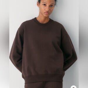 Aritzia Perfect Crew Sweatshirt